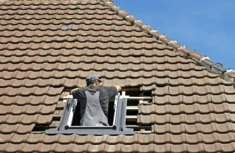 Pose de velux - Le Thoronet